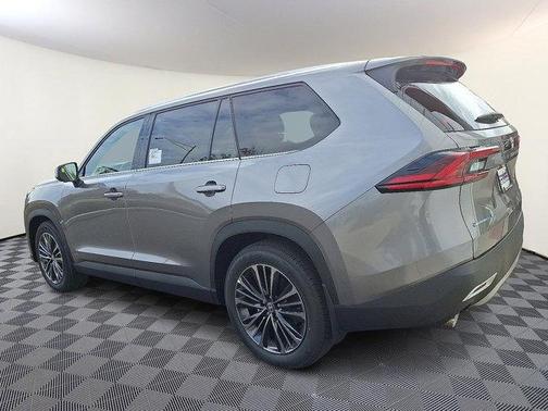 2026 Toyota Grand Highlander Hybrid Platinum MAX