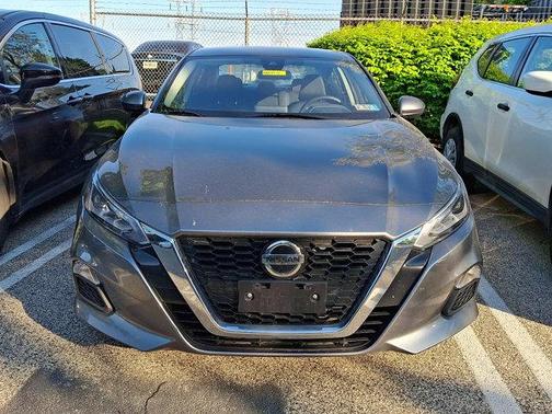 Gun Metallic 2022 Nissan Altima 2.5 SV