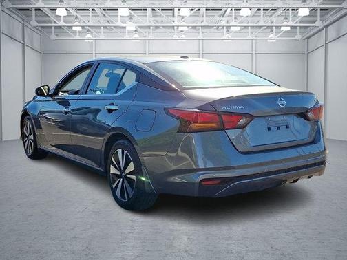 Gun Metallic 2022 Nissan Altima 2.5 SV