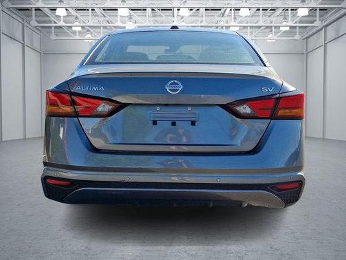 Gun Metallic 2022 Nissan Altima 2.5 SV