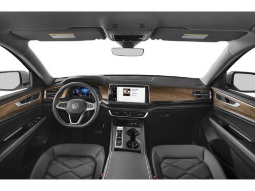 White 2024 Volkswagen Atlas 2.0T SE w/Technology 4MOTION
