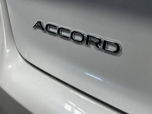 Platinum White Pearl 2026 Honda Accord Hybrid EX-L