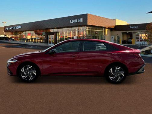 2025 Hyundai ELANTRA Sport