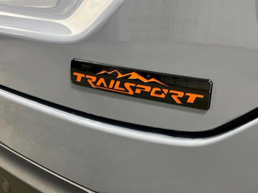 Sonic Gray Pearl 2026 Honda Pilot TrailSport
