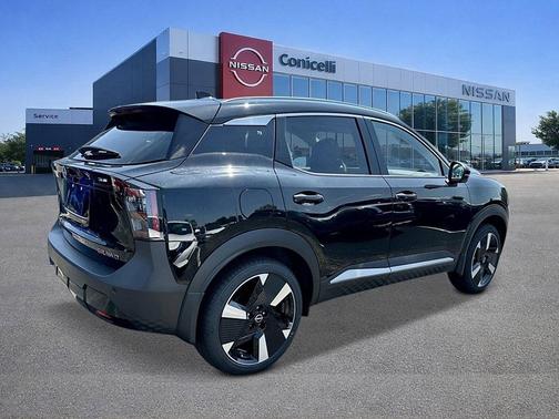 Super Black 2026 Nissan Kicks SR