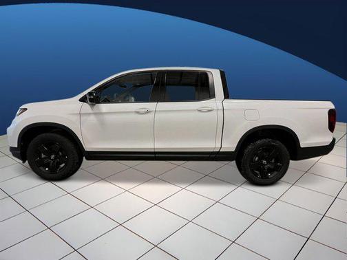 Platinum White Pearl 2026 Honda Ridgeline Black