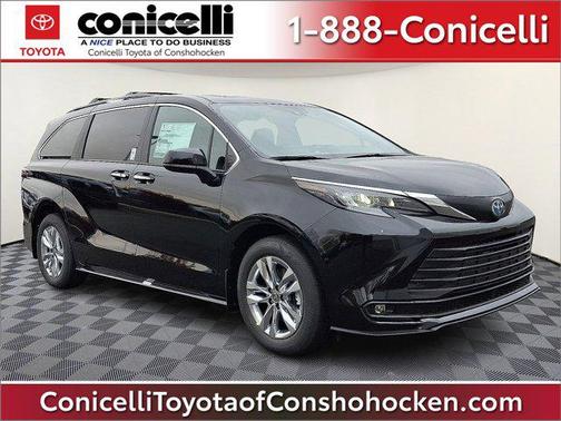 2025 Toyota Sienna XLE