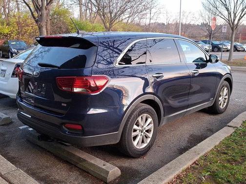 2020 Kia Sorento LX