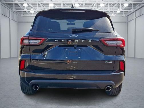Agate Black Metallic 2024 Ford Escape ST-Line