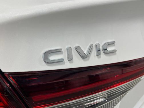 Platinum White Pearl 2026 Honda Civic Sport