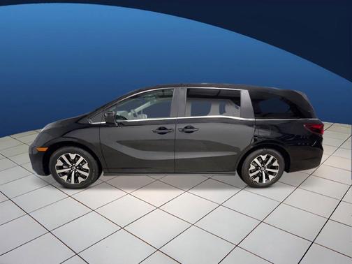 Crystal Black Pearl 2026 Honda Odyssey EX-L