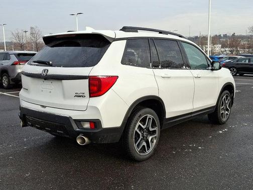 2023 Honda Passport AWD Elite