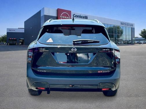 Super Black 2026 Nissan Kicks SR