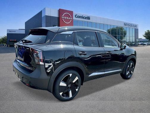 Super Black 2026 Nissan Kicks SR