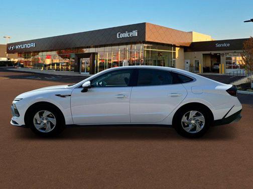 2026 Hyundai SONATA SE