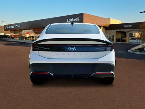 2026 Hyundai SONATA SE