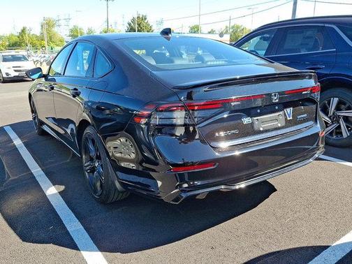 2023 Honda Accord Hybrid Base