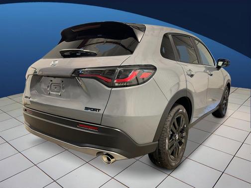Urban Gray Pearl 2027 Honda HR-V Sport