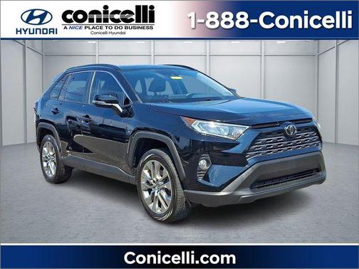 2020 Toyota RAV4 XLE Premium
