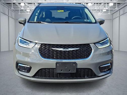 Ceramic Gray Clearcoat 2023 Chrysler Pacifica Hybrid Touring L