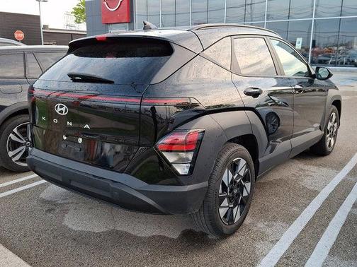 Abyss Black Pearl 2024 Hyundai KONA SEL