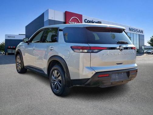 2024 Nissan Pathfinder S 4WD