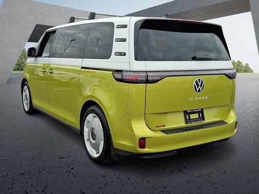 2025 Volkswagen ID. Buzz 1st Edition with 4MOTION