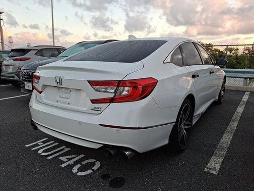 2021 Honda Accord Touring 2.0T