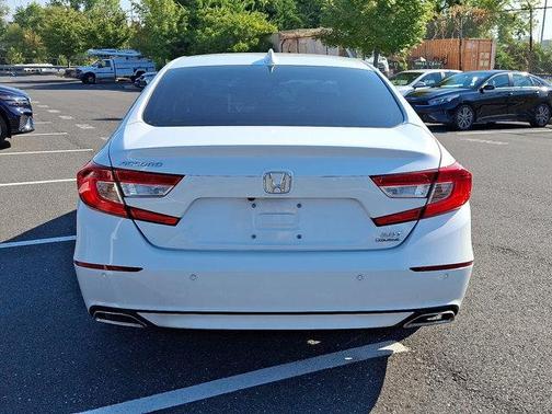 2021 Honda Accord Touring 2.0T