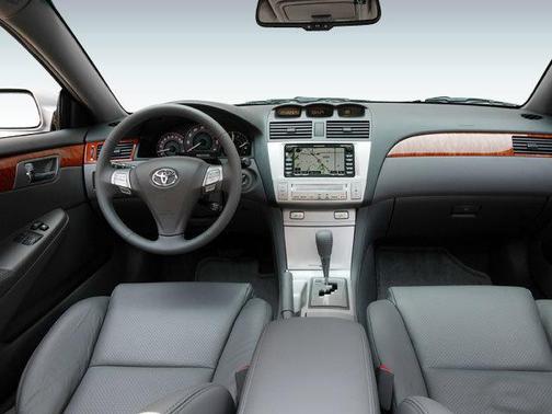 Classic Silver Metallic 2008 Toyota Camry Solara SE
