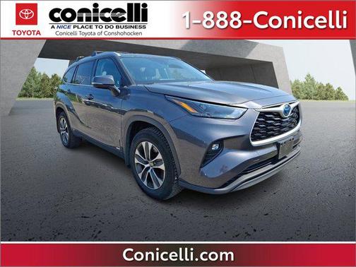2022 Toyota Highlander Hybrid XLE