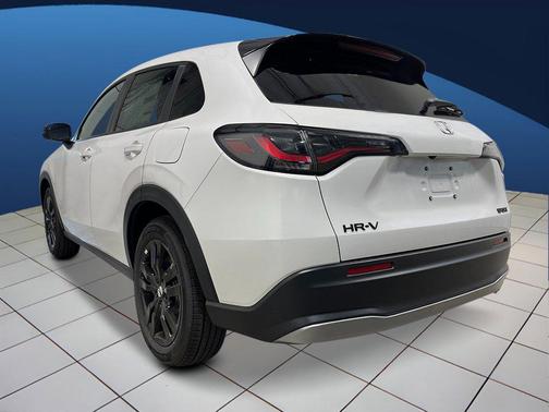 Platinum White Pearl 2027 Honda HR-V Sport