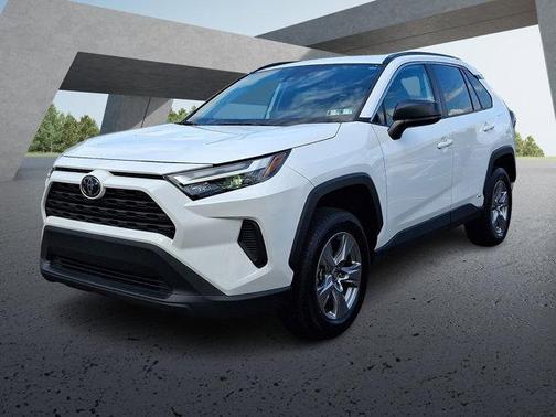 Ice Cap 2025 Toyota RAV4 Hybrid LE