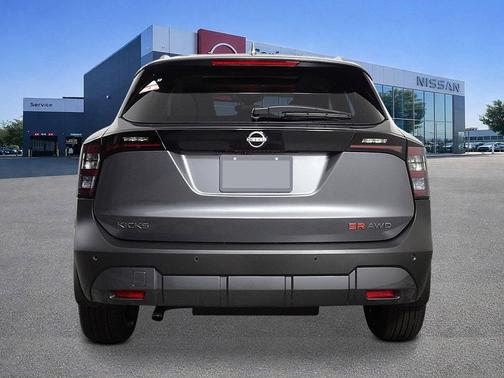 Gun Metallic 2026 Nissan Kicks SR