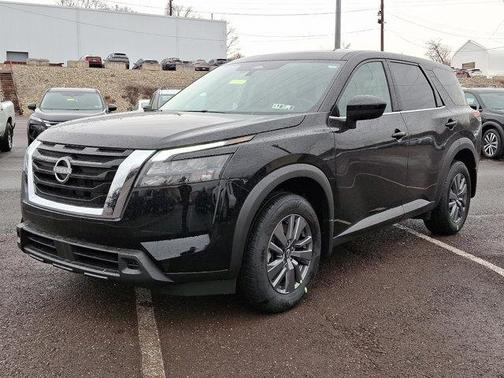 2025 Nissan Pathfinder S 4WD