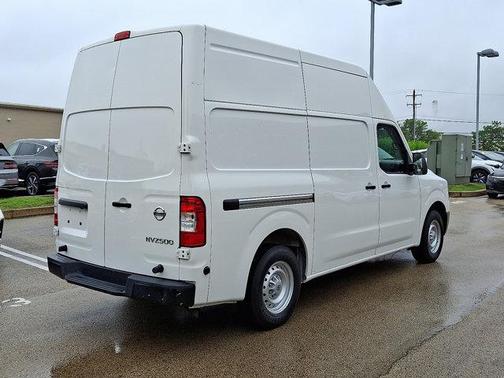 2021 Nissan NV Cargo NV2500 HD S V6