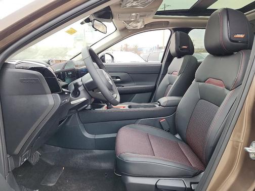 Canyon Bronze Metallic 2026 Nissan Kicks SR