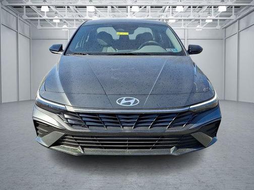 Amazon Gray 2025 Hyundai ELANTRA Sport