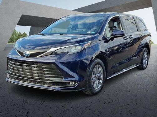 Blueprint 2025 Toyota Sienna XLE