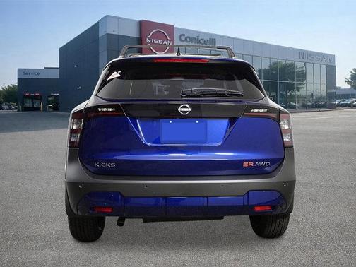 2026 Nissan Kicks SR