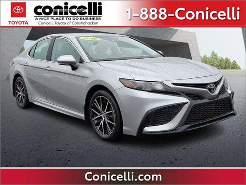 2022 Toyota Camry SE