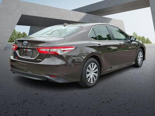 2020 Toyota Camry LE