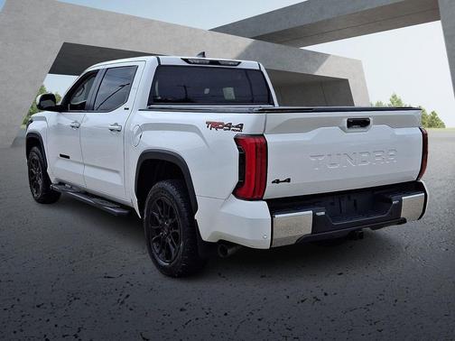 Ice Cap 2024 Toyota Tundra SR5