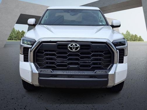 Ice Cap 2024 Toyota Tundra SR5
