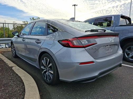 2022 Honda Civic EX-L