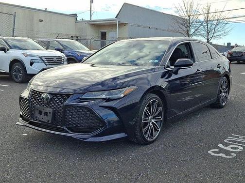 2022 Toyota Avalon Touring