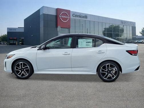 2025 Nissan Sentra SR