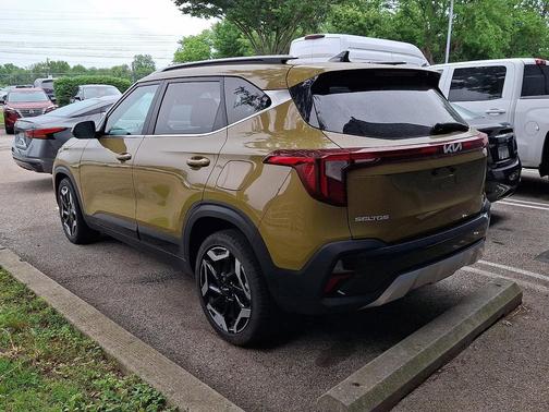 Valais Green 2024 Kia Seltos SX Turbo