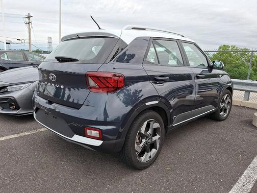 Denim w/White Roof 2023 Hyundai VENUE Limited