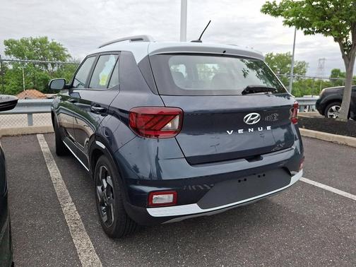Denim w/White Roof 2023 Hyundai VENUE Limited